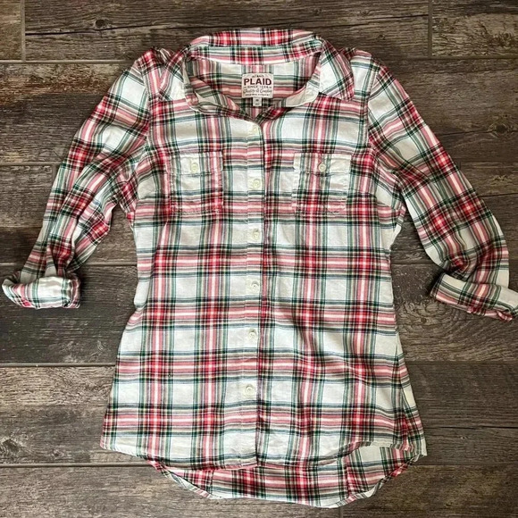 Old Navy Women's Multicolor Plaid Long Sleeve Button Down Shirt Size XS - Picture 1 of 4